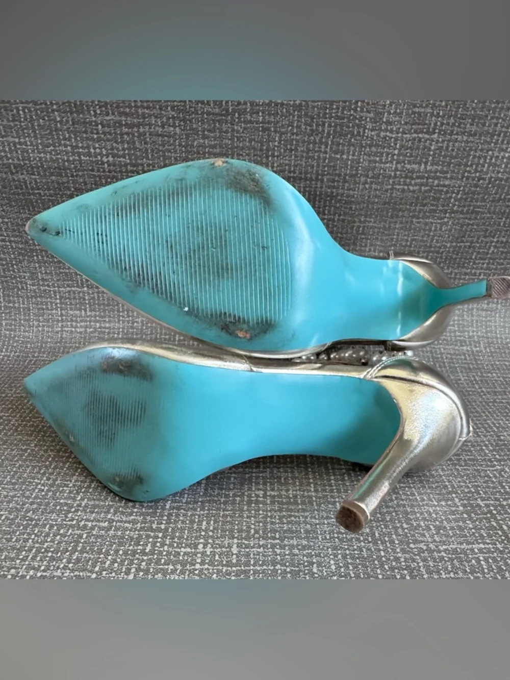 Betsey Johnson‎ Pearl Clear Pointed Toe Heels Size 9 Silver Bridal Pumps